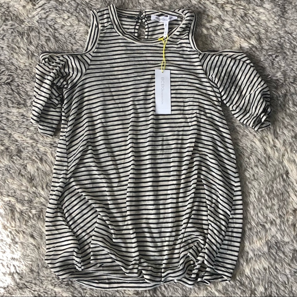 NWT BCBGeneration cold shoulder stripes top XS ✨ - Picture 6 of 8